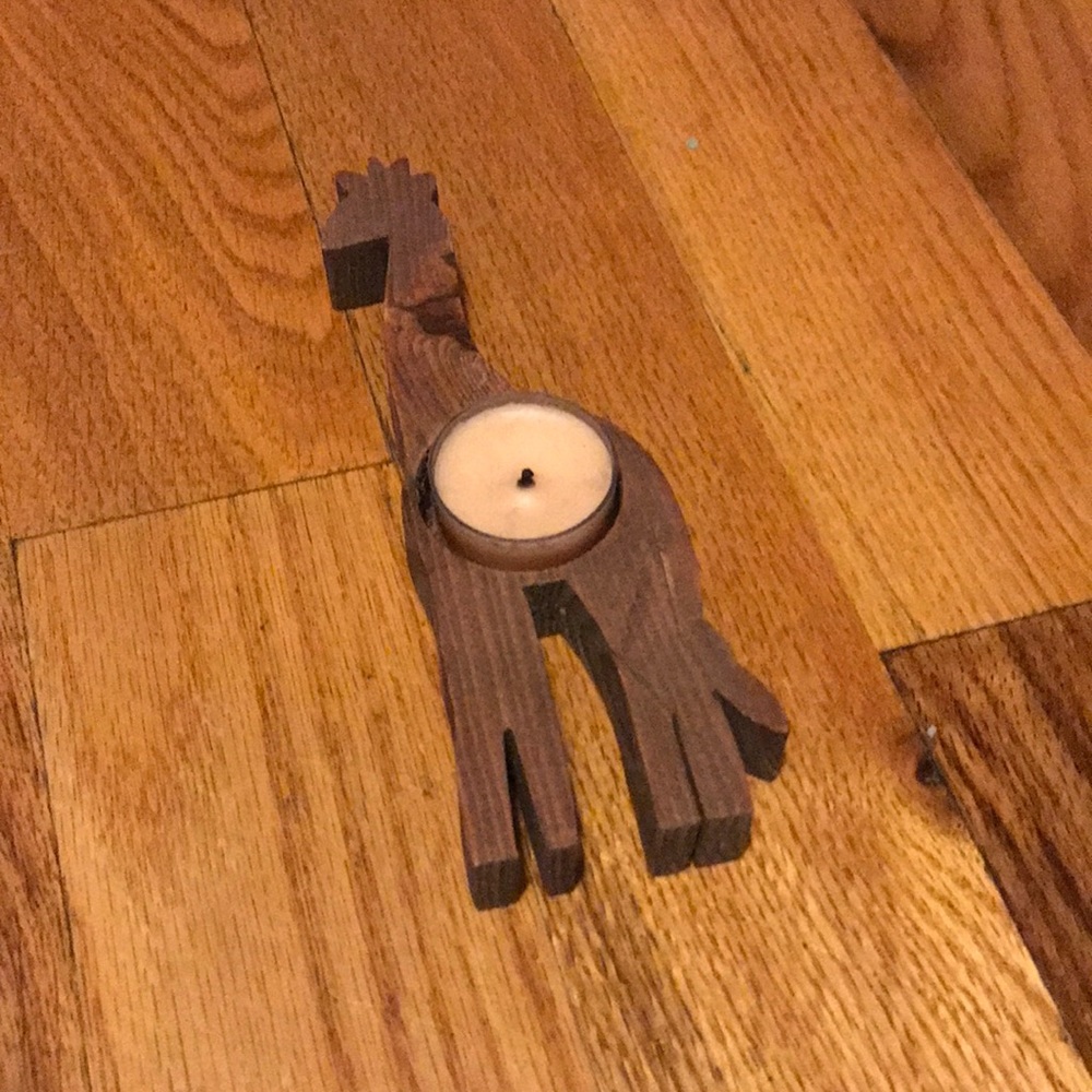 Wooden Giraffe Tea Light Holder